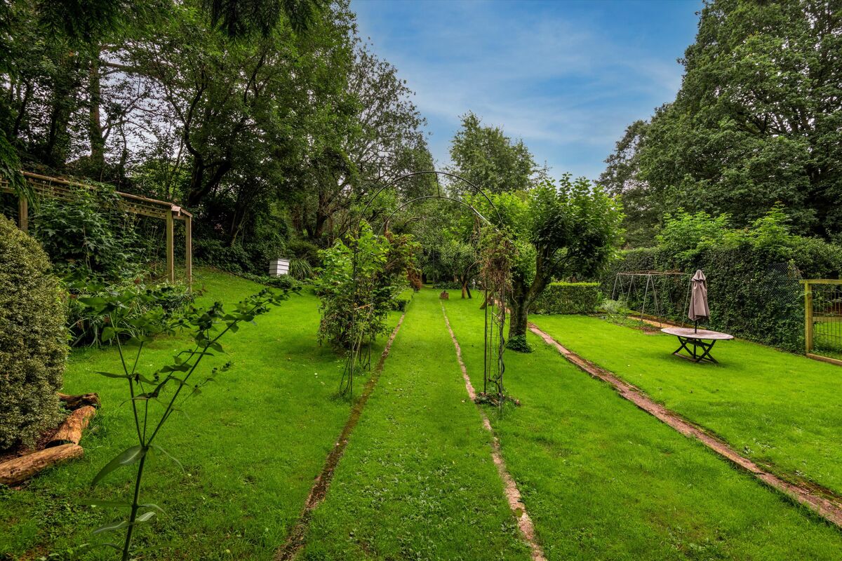 house for sale in Sturt Road, Haslemere, Surrey HSM150186 Knight Frank