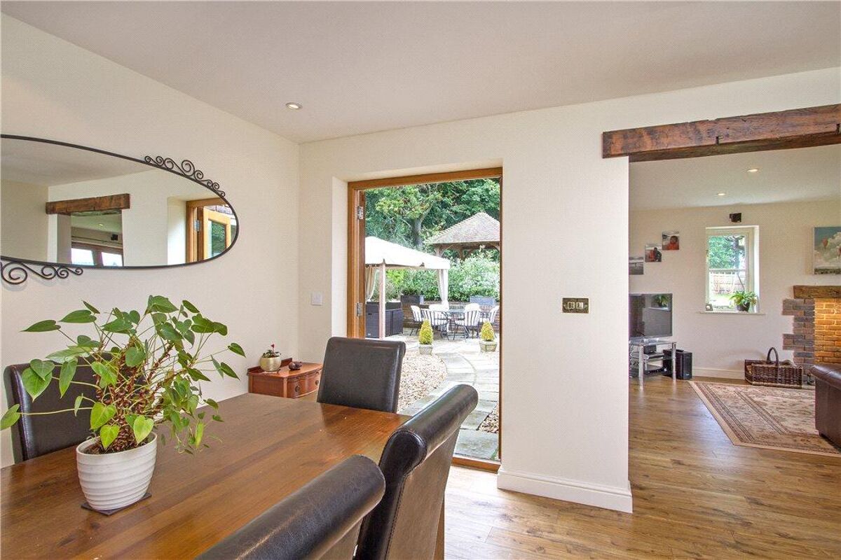 house for sale in Hewshott Lane, Liphook, Hampshire, GU30 HSM150238