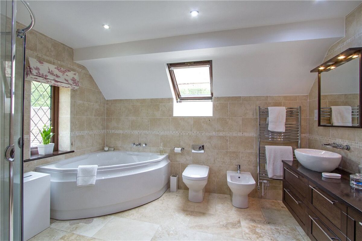 house for sale in Bell Vale Lane, Haslemere, Surrey, GU27 HSM160066 Knight Frank