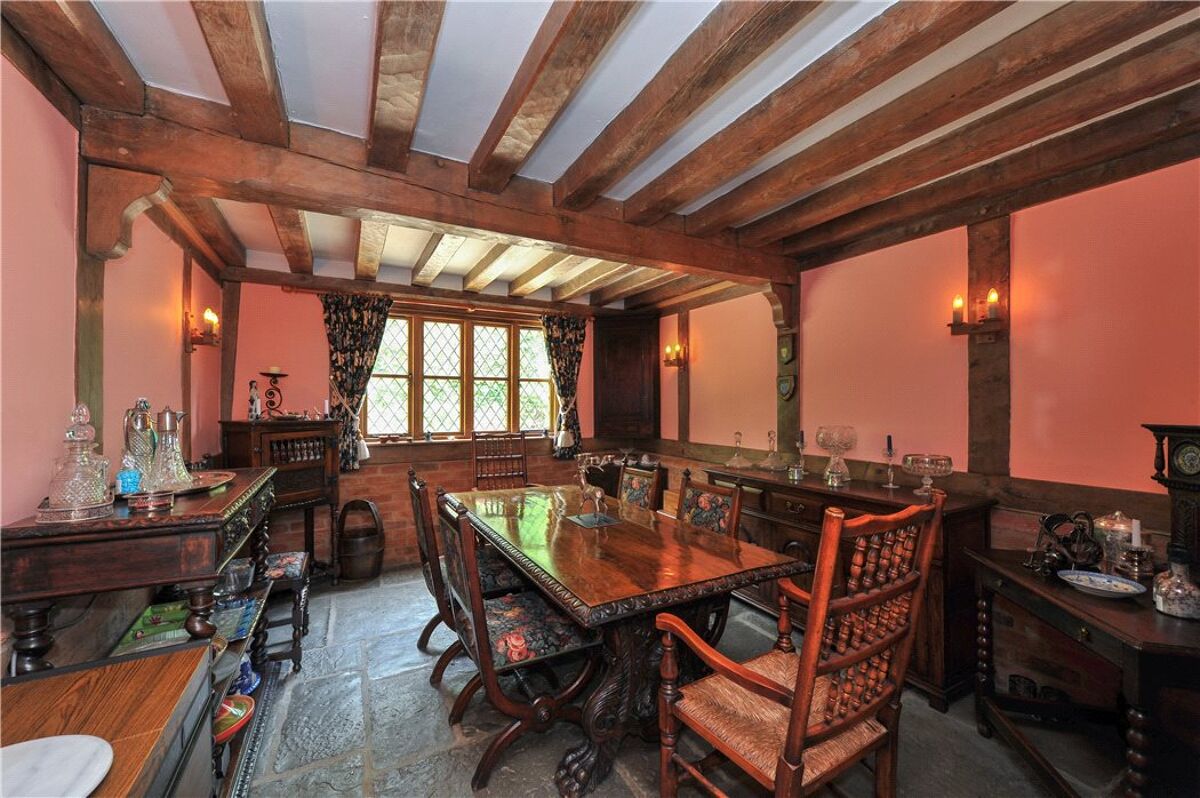 house for sale in Weydown Road, Haslemere, Surrey, GU27 HSM160081