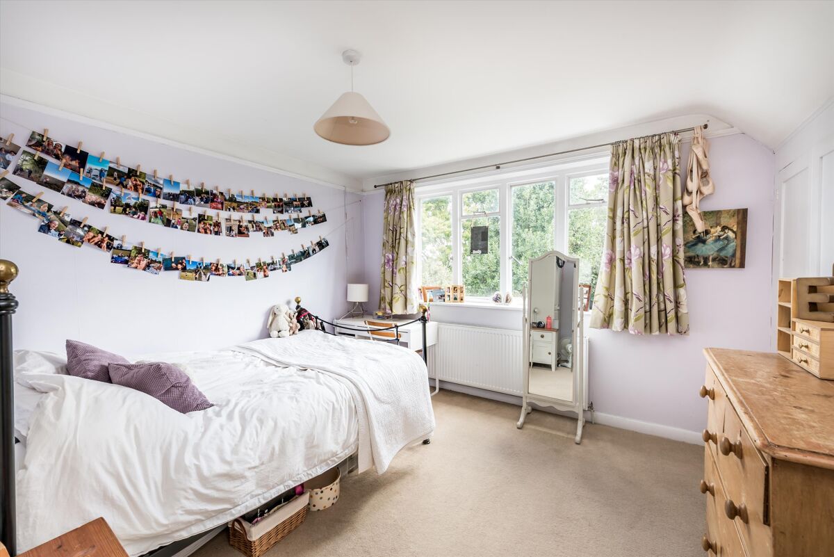 house for sale in Half Moon Hill, Haslemere, Surrey, GU27 HSM160149 Knight Frank