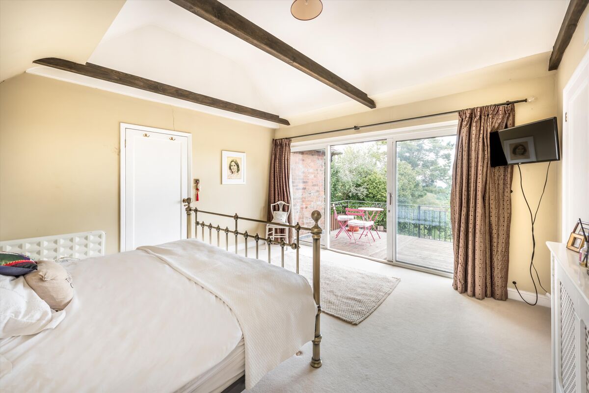 house for sale in Half Moon Hill, Haslemere, Surrey, GU27 HSM160149 Knight Frank