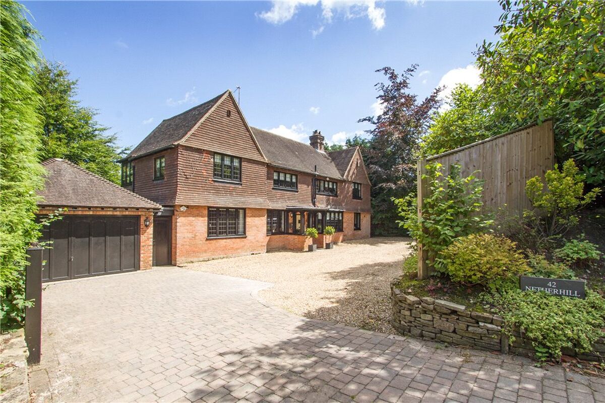 house for sale in Petworth Road, Haslemere, Surrey, GU27 HSM160179