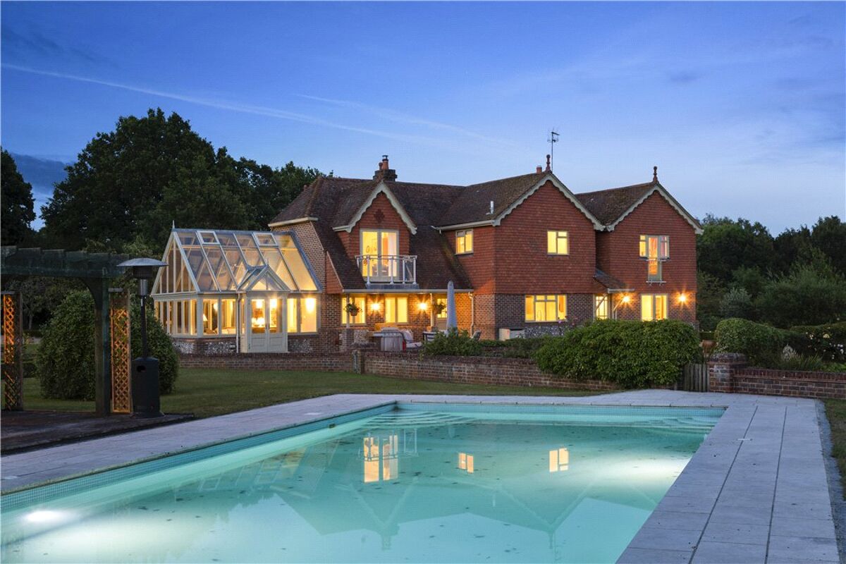 house for sale in Dove House, Midhurst Road, Petersfield, Hampshire
