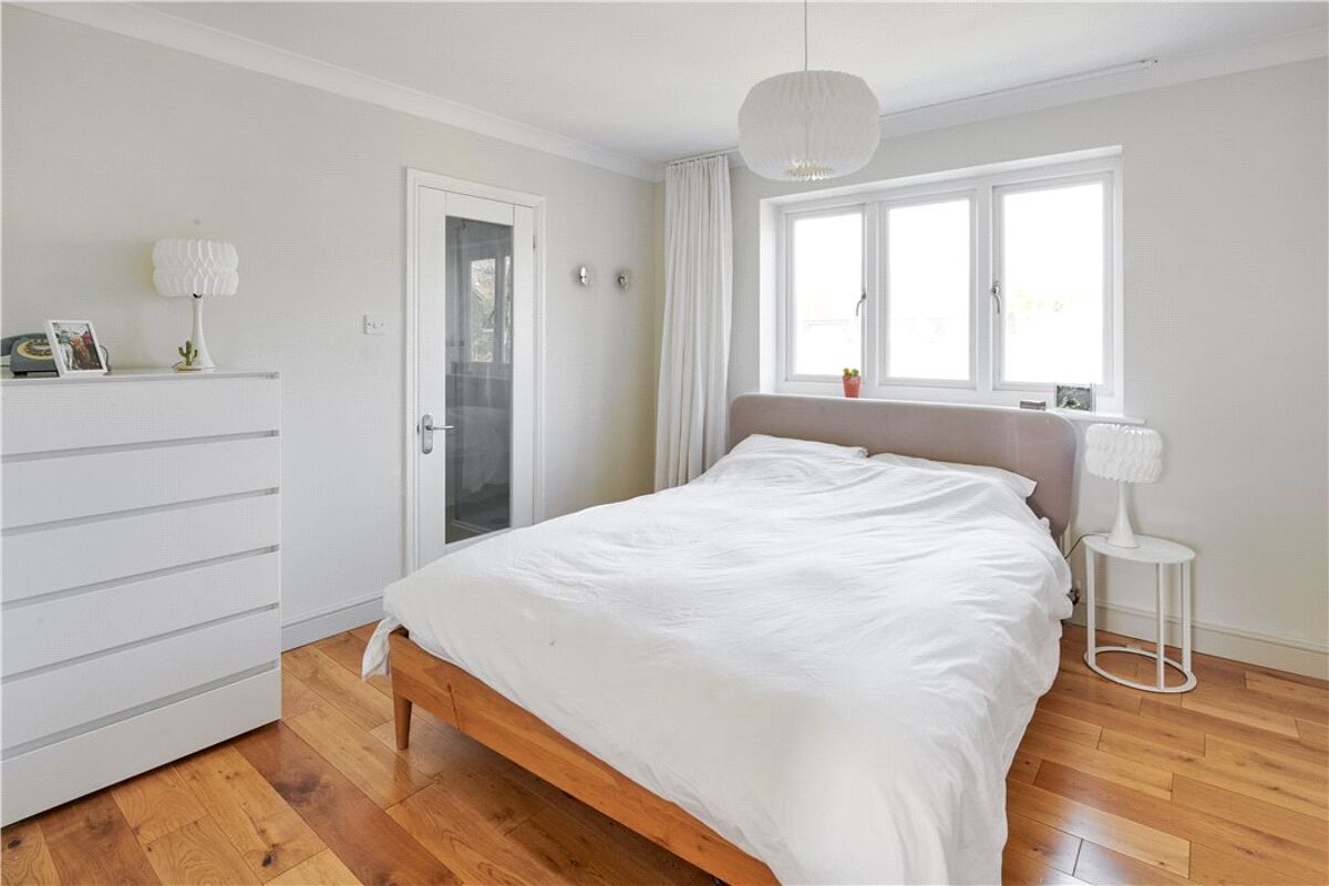 house for sale in Love Lane, Petersfield, Hampshire, GU31 HSM170105