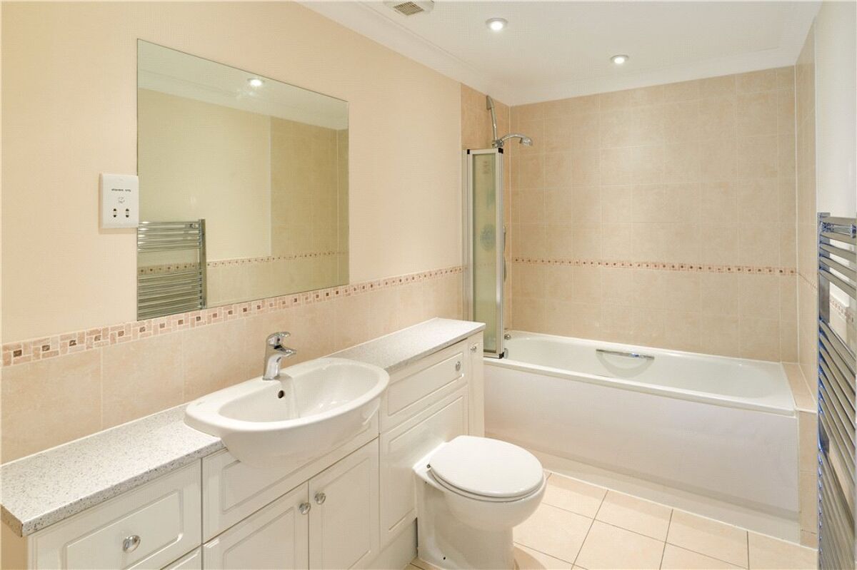 house for sale in Church Road, Haslemere, Surrey, GU27 HSM170114