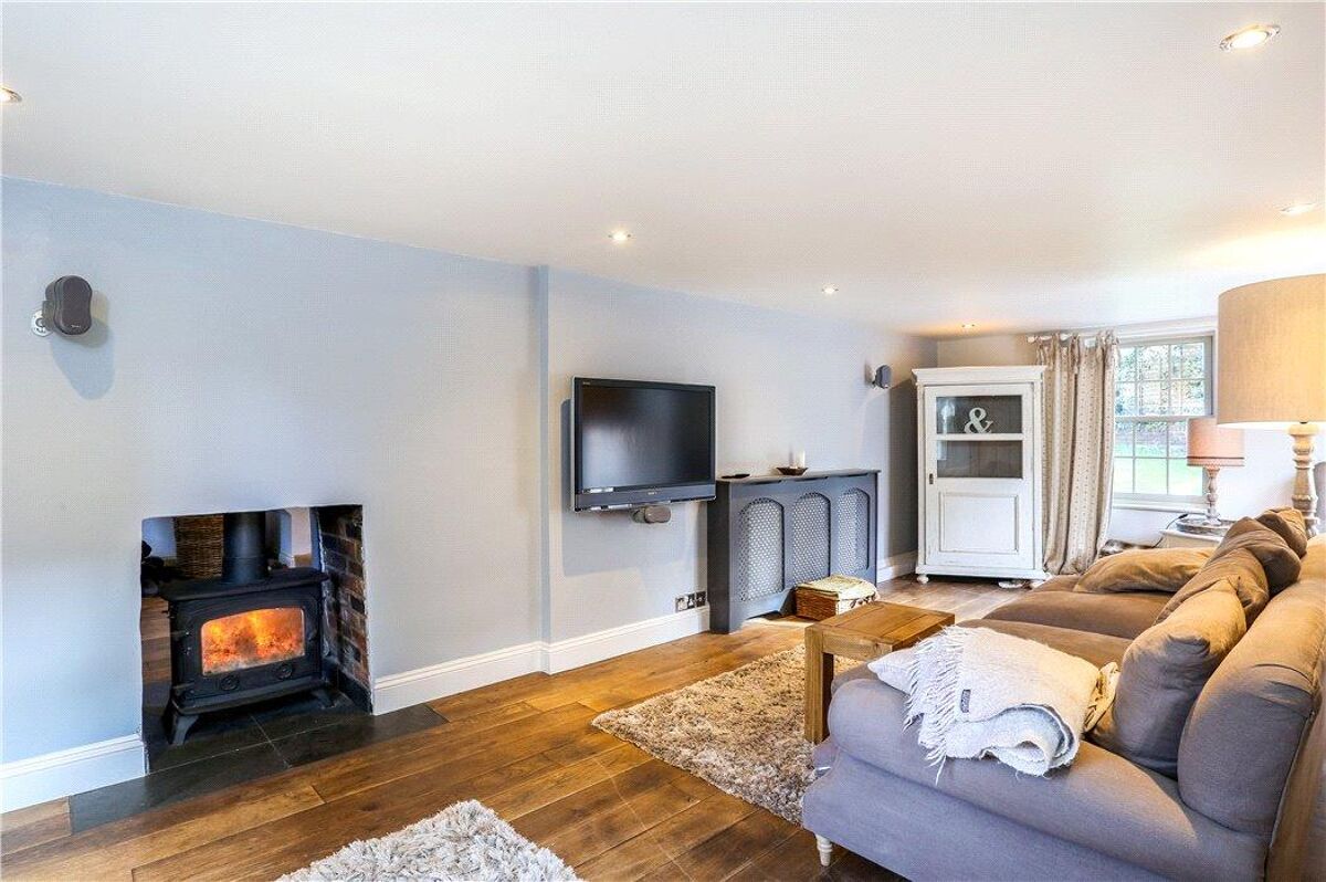 house for sale in Glayshers Hill, Headley Down, Bordon, Hampshire, GU35