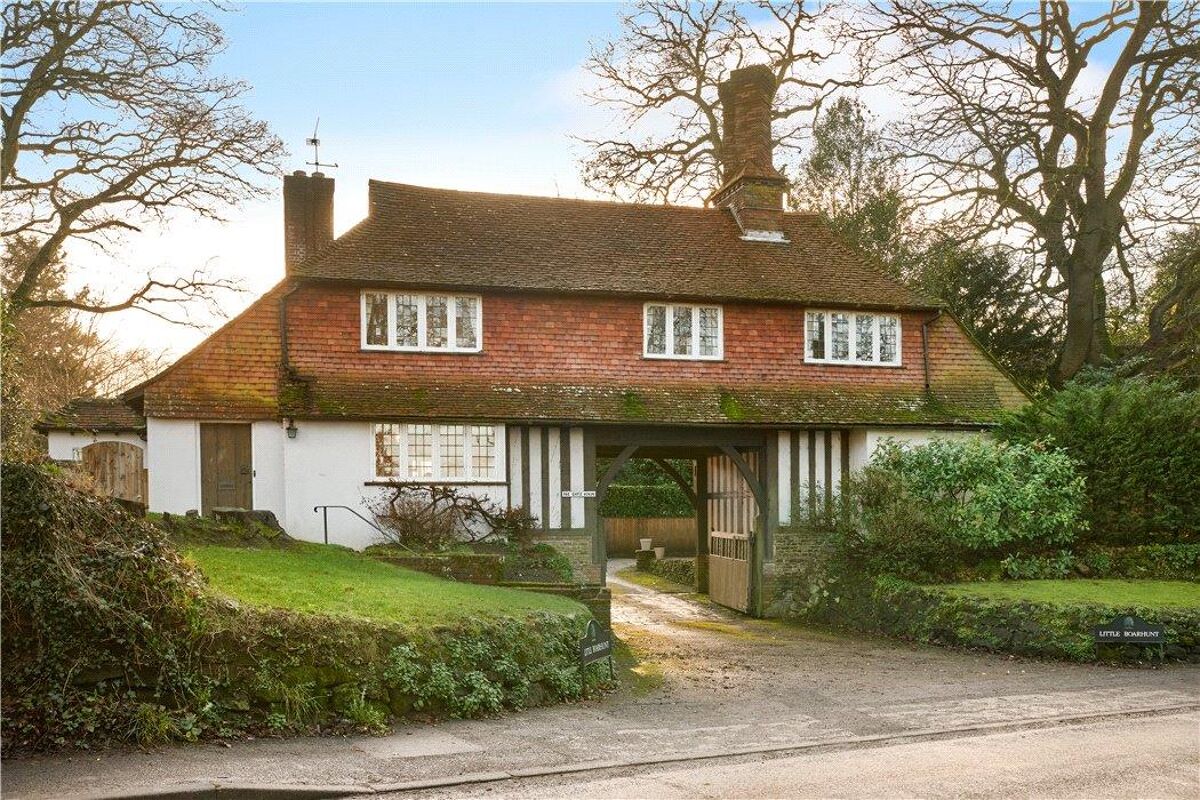 house for sale in Portsmouth Road, Liphook, Hampshire, GU30 HSM180090