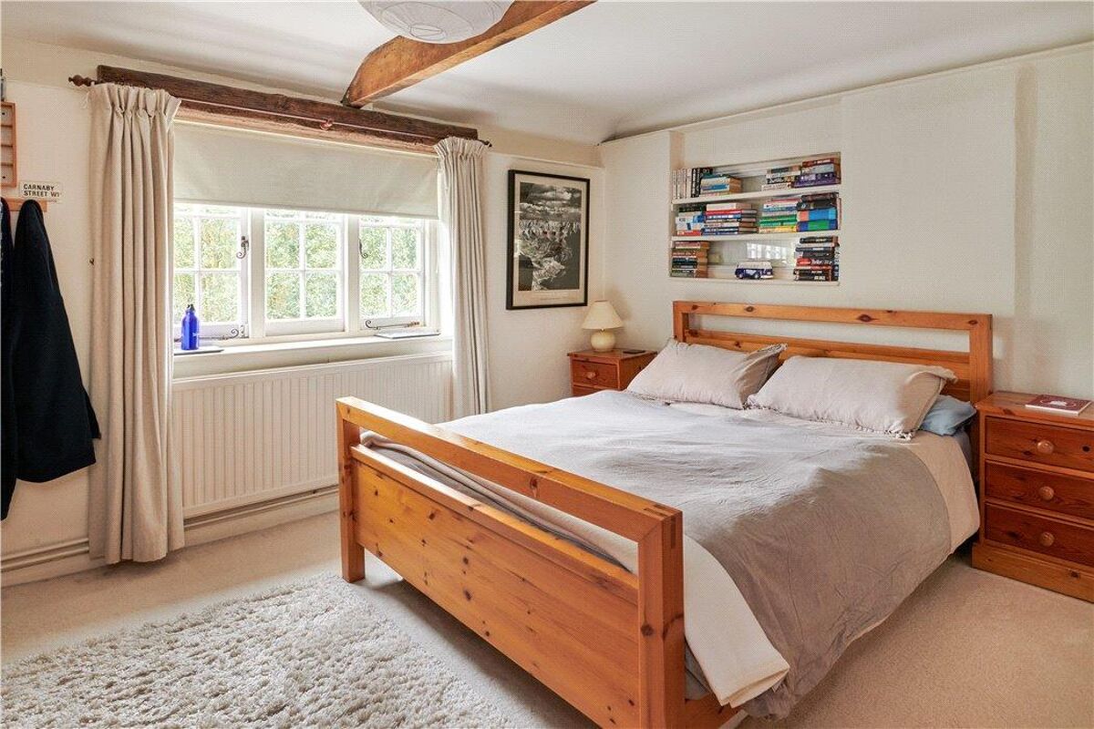 house for sale in Conford, Liphook, Hampshire, GU30 HSM180111 Knight Frank