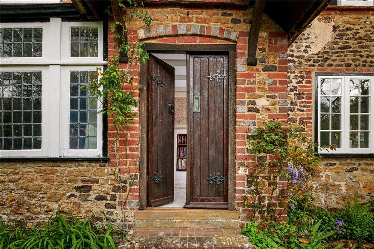 house for sale in Conford, Liphook, Hampshire, GU30 HSM180111 Knight Frank