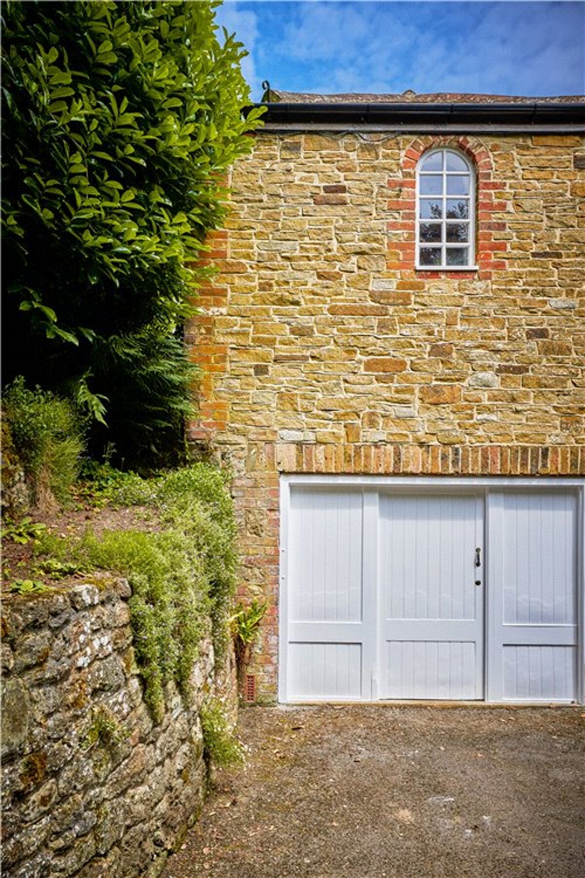 house for sale in Vicarage Lane, Lodsworth, Petworth, West Sussex, GU28