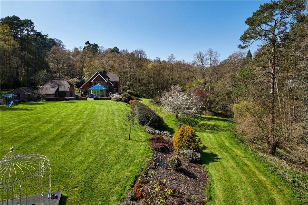 house for sale in Whitmore Vale, Grayshott, Hindhead, Hampshire, GU26