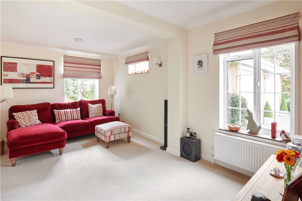 Onroerend goed te koop Stoatley Rise, Haslemere, Surrey, GU27