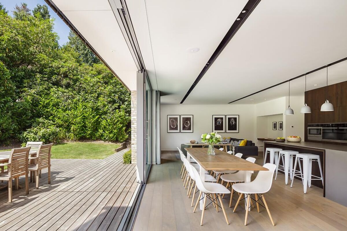 house for sale in Bunch Lane, Haslemere, Surrey, GU27 HSM190113