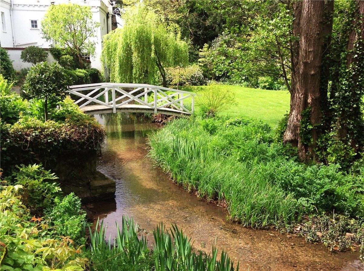 house for sale in Lumley Road, Emsworth, Hampshire, PO10 HSM190157