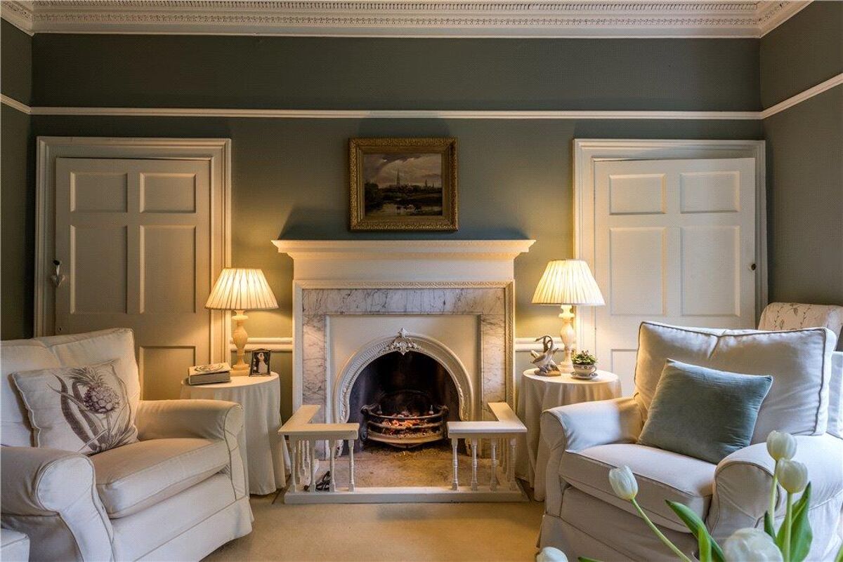 house for sale in Lumley Road, Emsworth, Hampshire, PO10 HSM190157