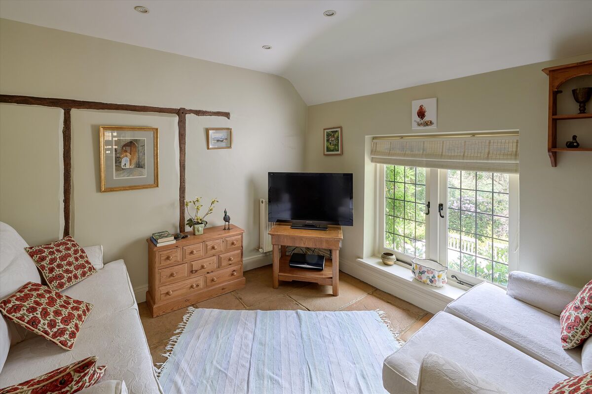 house for sale in Tennysons Lane, Haslemere, Surrey, GU27 HSM190180