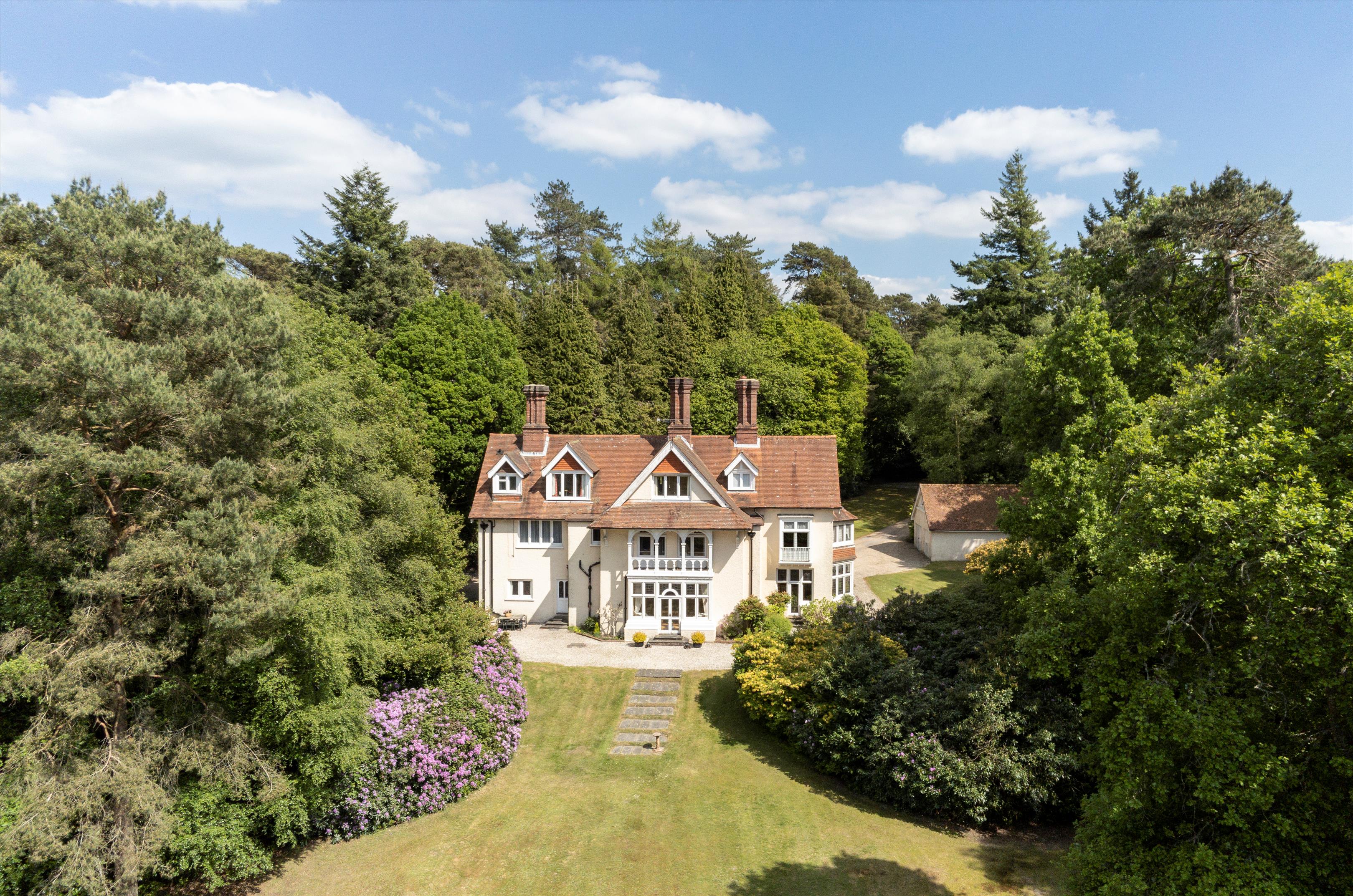 house for sale in Huntington House Drive, Hindhead, Surrey, GU26