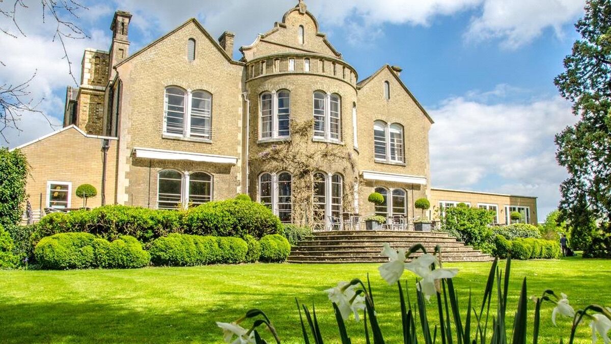 Boutique Hotel for sale in Girton, Cambridge, Cambridgeshire, CB3