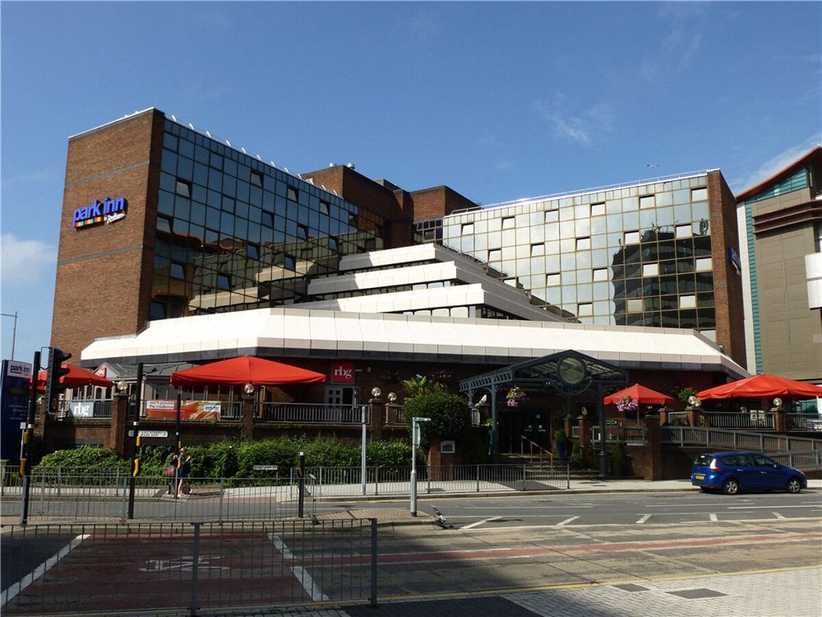 Park Inn by Radisson Hotel in Cardiff City Centre