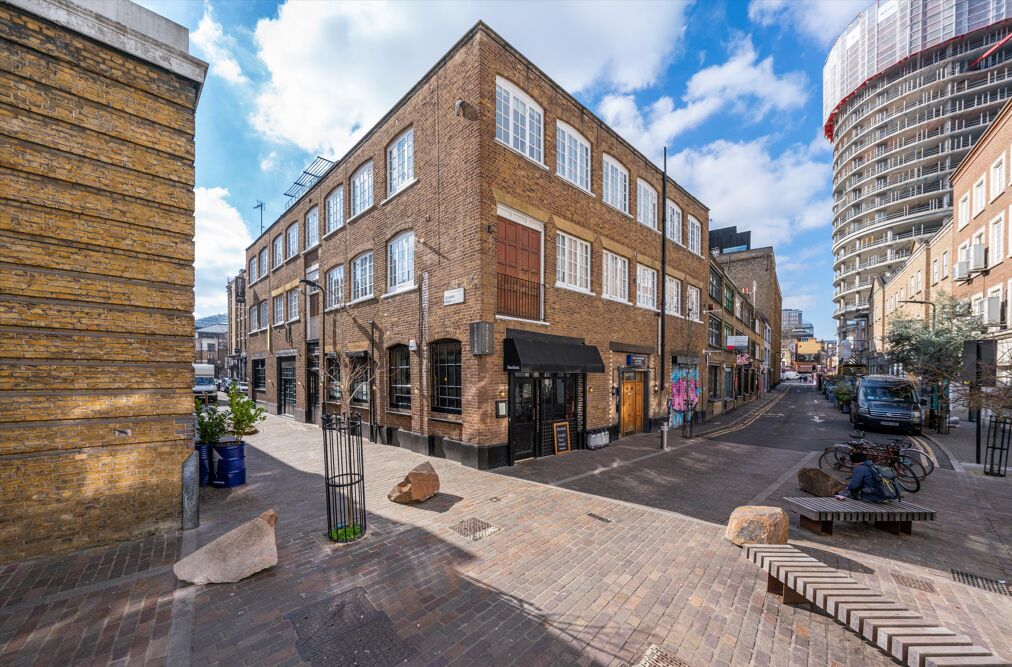 Image of 28-30 Rivington St, London EC2A 3DZ