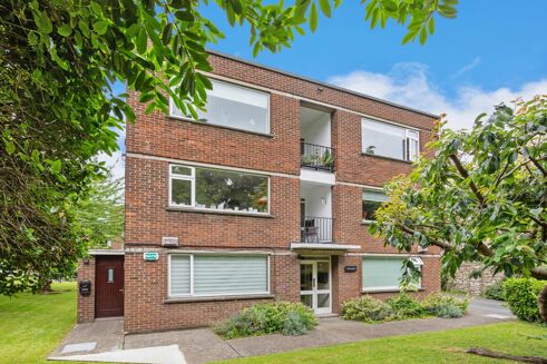 Picture of 2 bedroom apartment for sale.