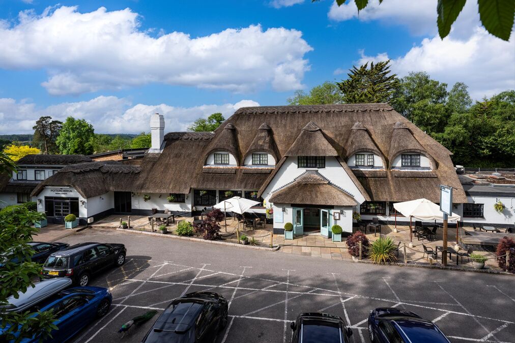 Image of Potters Heron Hotel, Winchester Road, Ampfield, Romsey, Hampshire, SO51