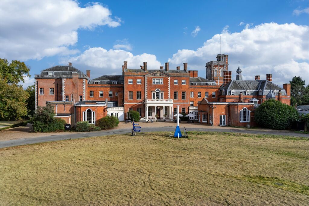 Image of Theobalds Park Estate, Lieutenant Ellis Way, Cheshunt, EN7
