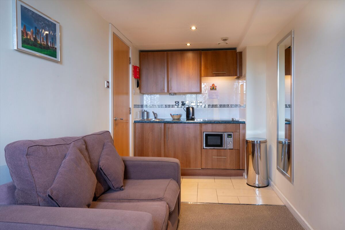 Grand Plaza Serviced Apartments, 42 Princes Square, London, W2 13