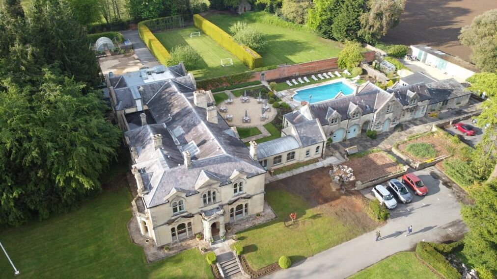 Image of Beechfield House Hotel, Beanacre, Wiltshire SN12 7PU