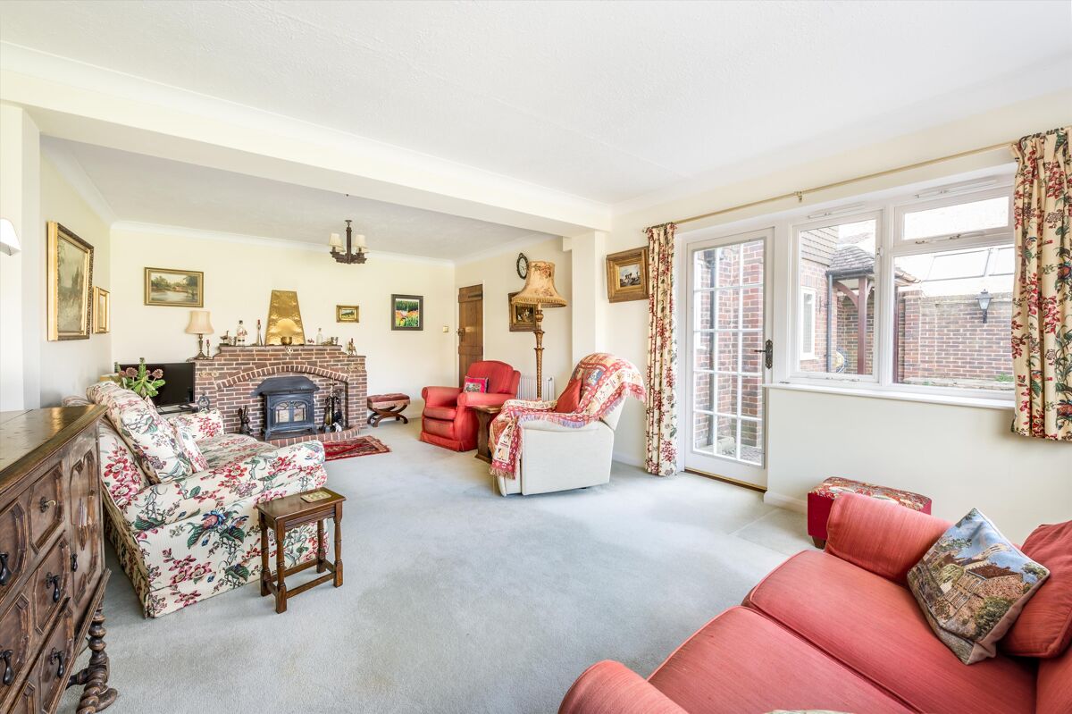 house for sale in Kirdford Road, Wisborough Green, Billingshurst, West