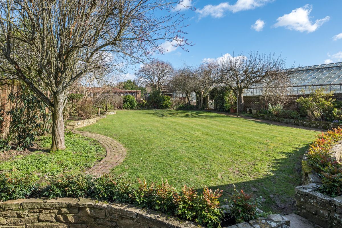 house for sale in Kirdford Road, Wisborough Green, Billingshurst, West