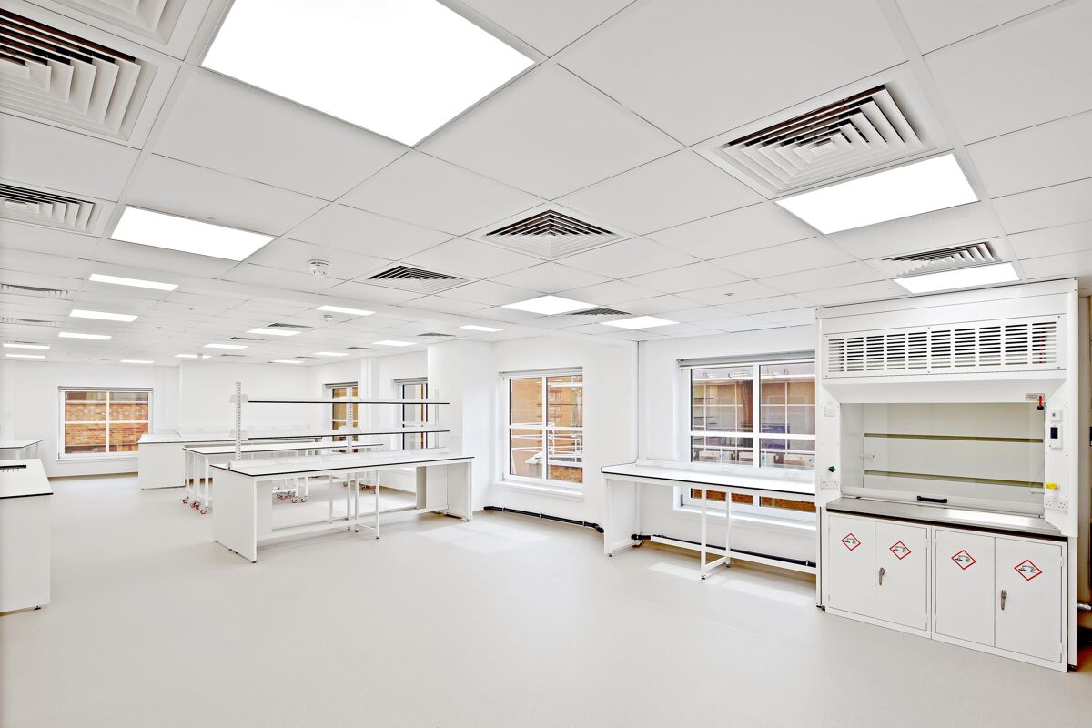 3,891 sq ft to 29,061 sq ft of wet lab and dry laboratory enabled space available in the heart of London's Knowledge Quarter.