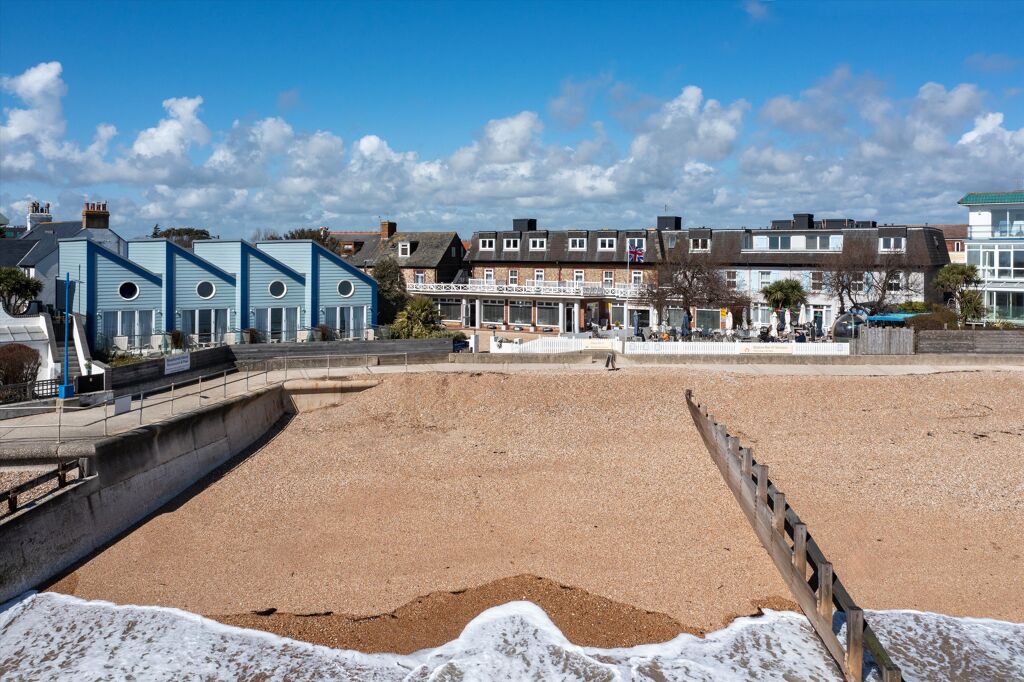 Image of The Beachcroft Hotel, Clyde Road, Felpham Village, West Sussex PO22 7AH