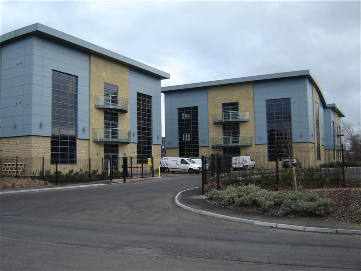 Modern Flexible Office Space - Immediately Available