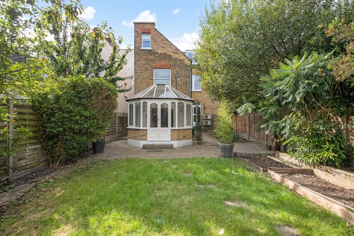 house for sale in Trinity Road, London, SW18 HUB2335854 Knight Frank