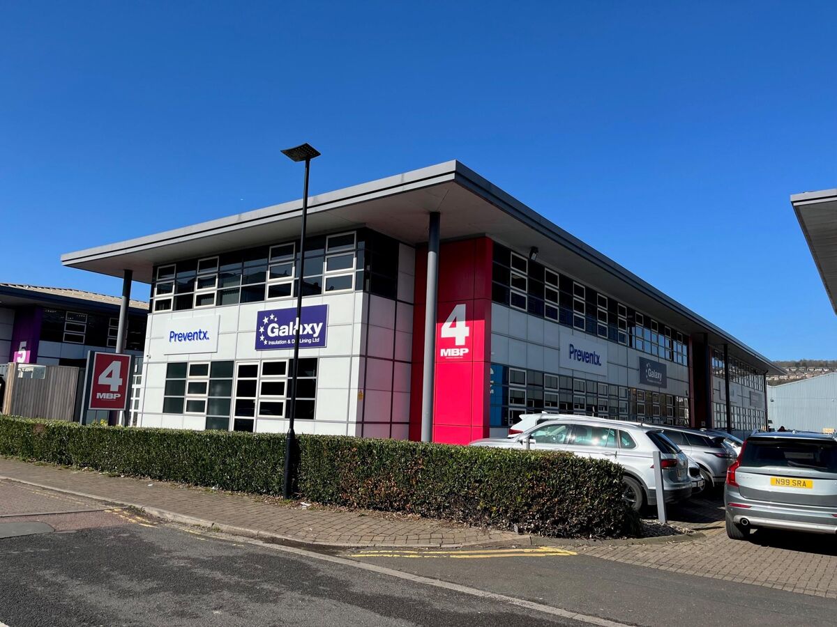 Modern fitted, comfort cooled office space - well located with parking - close to Meadowhall and Junction 34, M1