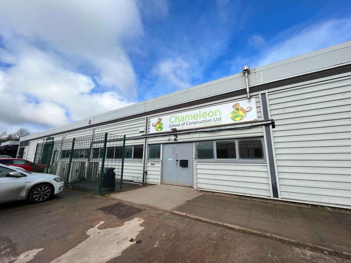 Well located industrial / workshop space within easy access of Junction 30 of the M1 Motorway in the Barlborough area of Chesterfield.
