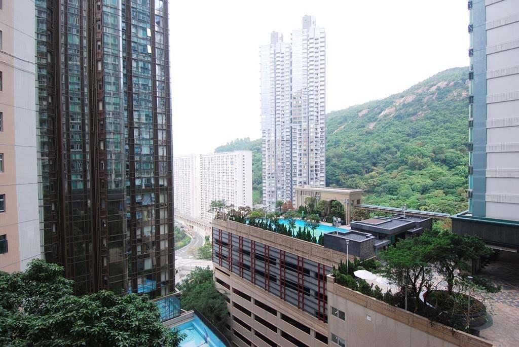 Image of The Legend, 23 Tai Hang Drive, Island East