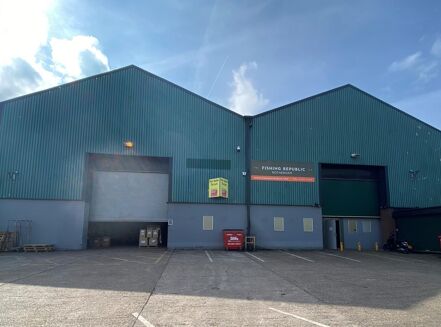 Picture of 30,797 sqft Industrial/Distribution for sale.