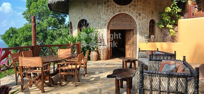 Picture of Villa for sale.