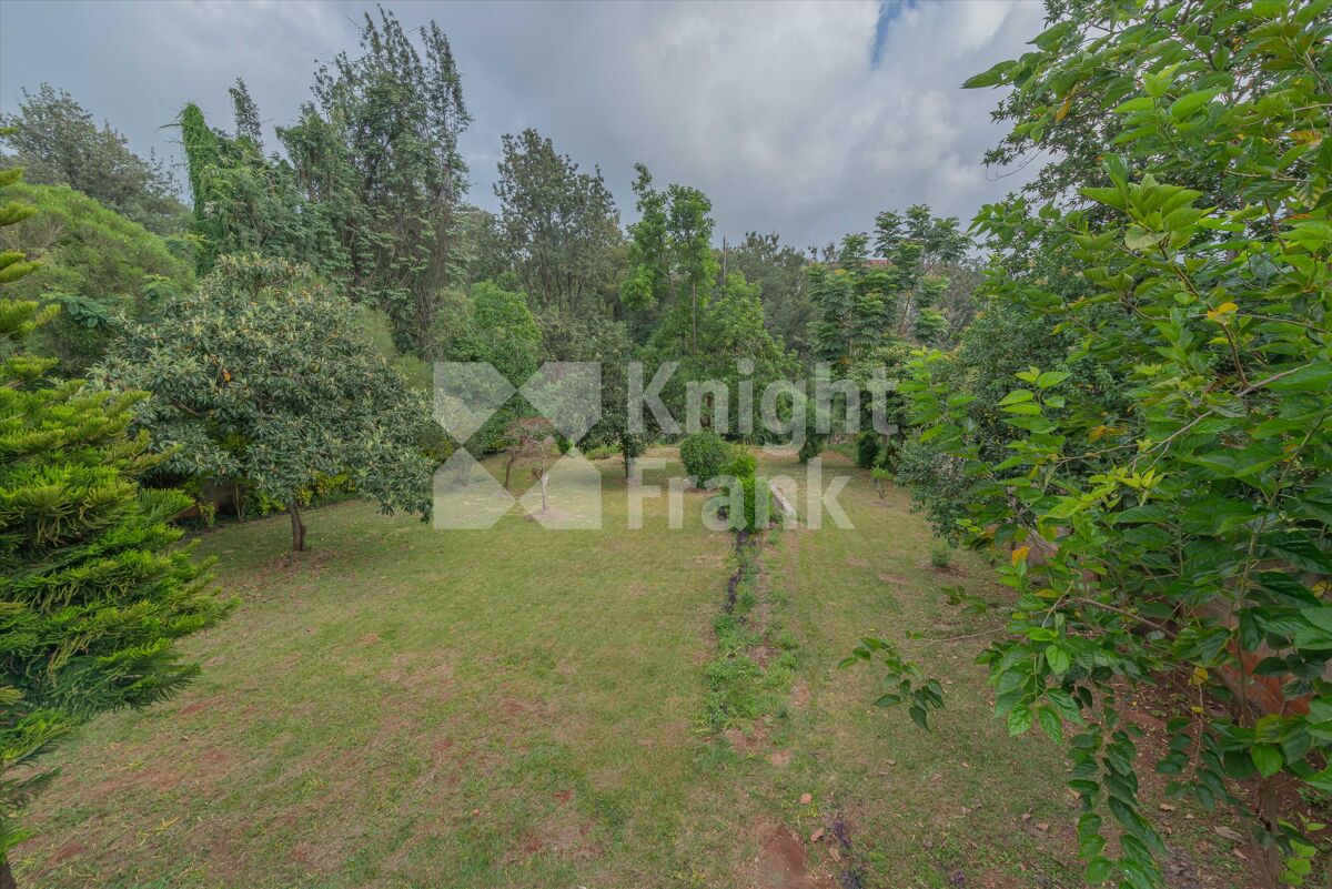 0.72 Acre Freehold Plot For Sale at Riverside Drive. Knight Frank