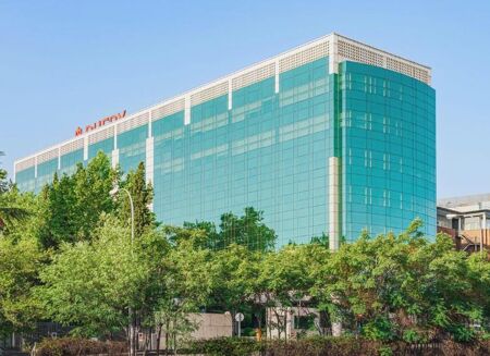Picture of 878 - 2,634 sqm Office for rent.
