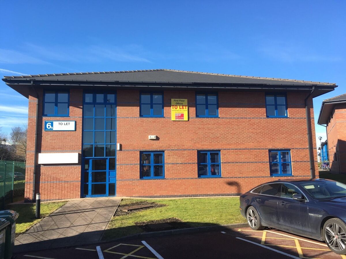 To Let - Modern Office Accommodation Close to Junction 35/35a of the M1.  On Site Amenities Include Extensive Car Parking, Gym and Nursery.