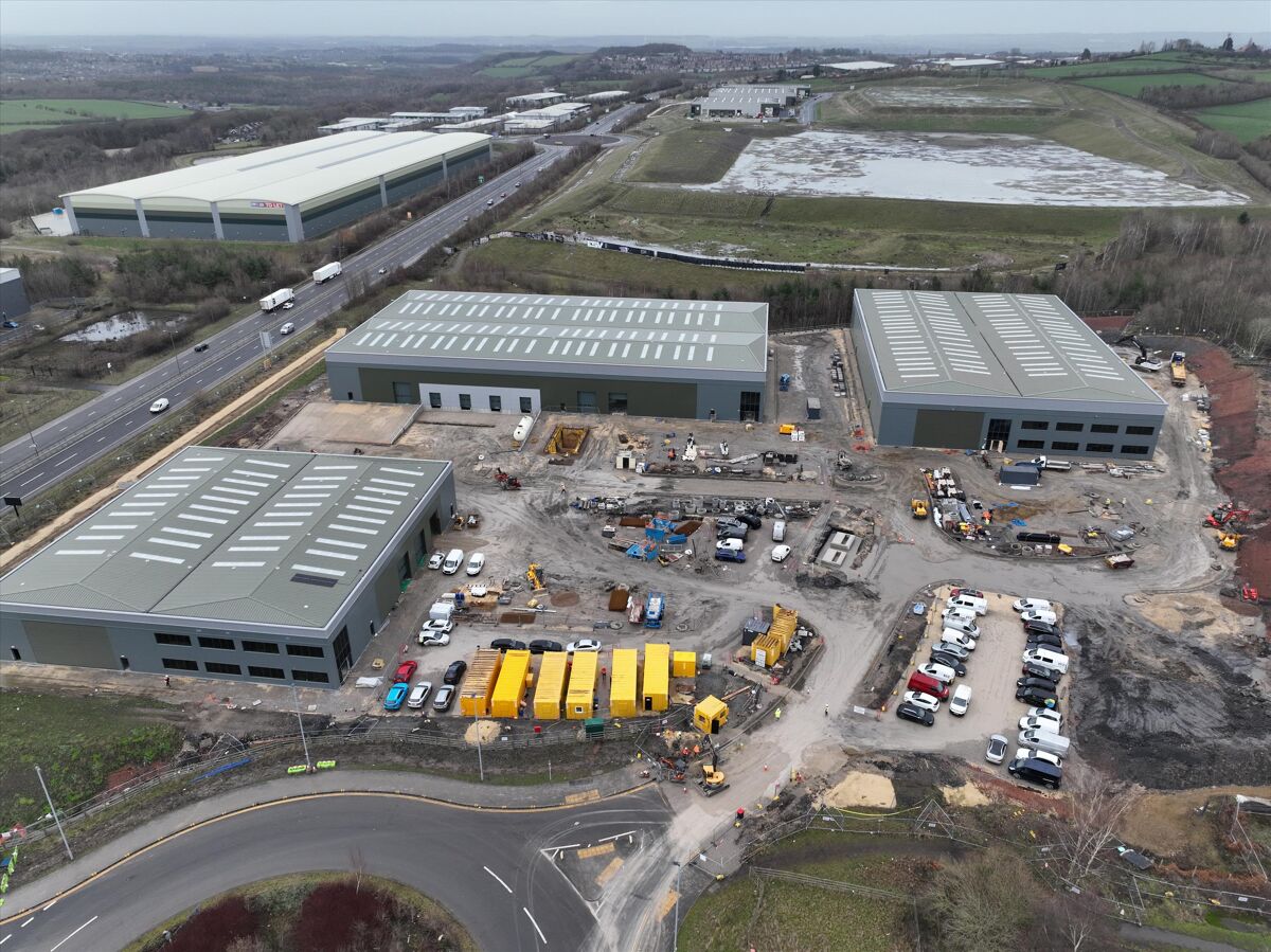 To Let / For Sale - New development of 3 detached industrial/warehouse units with secure yards.  

Ideally located off Junction 36 M1 - On site now, ready for occupation Q2 2026.