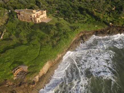 Picture of House for sale.