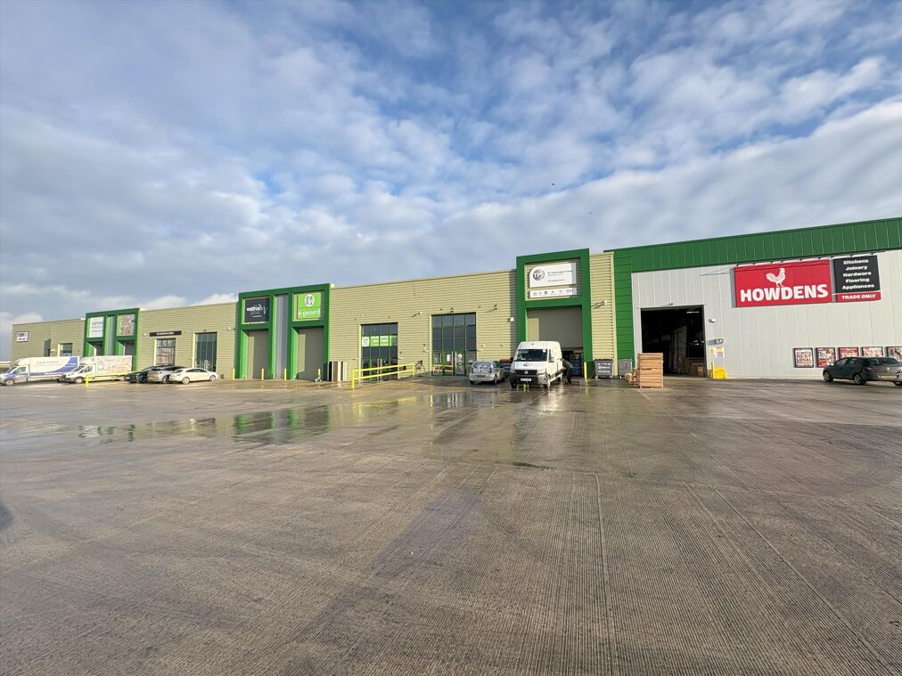 Image of The Oval, Dearne Valley Parkway, Barnsley, South Yorkshire, S74