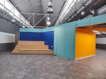 Picture of 800 - 1,800 sqm Office for rent.