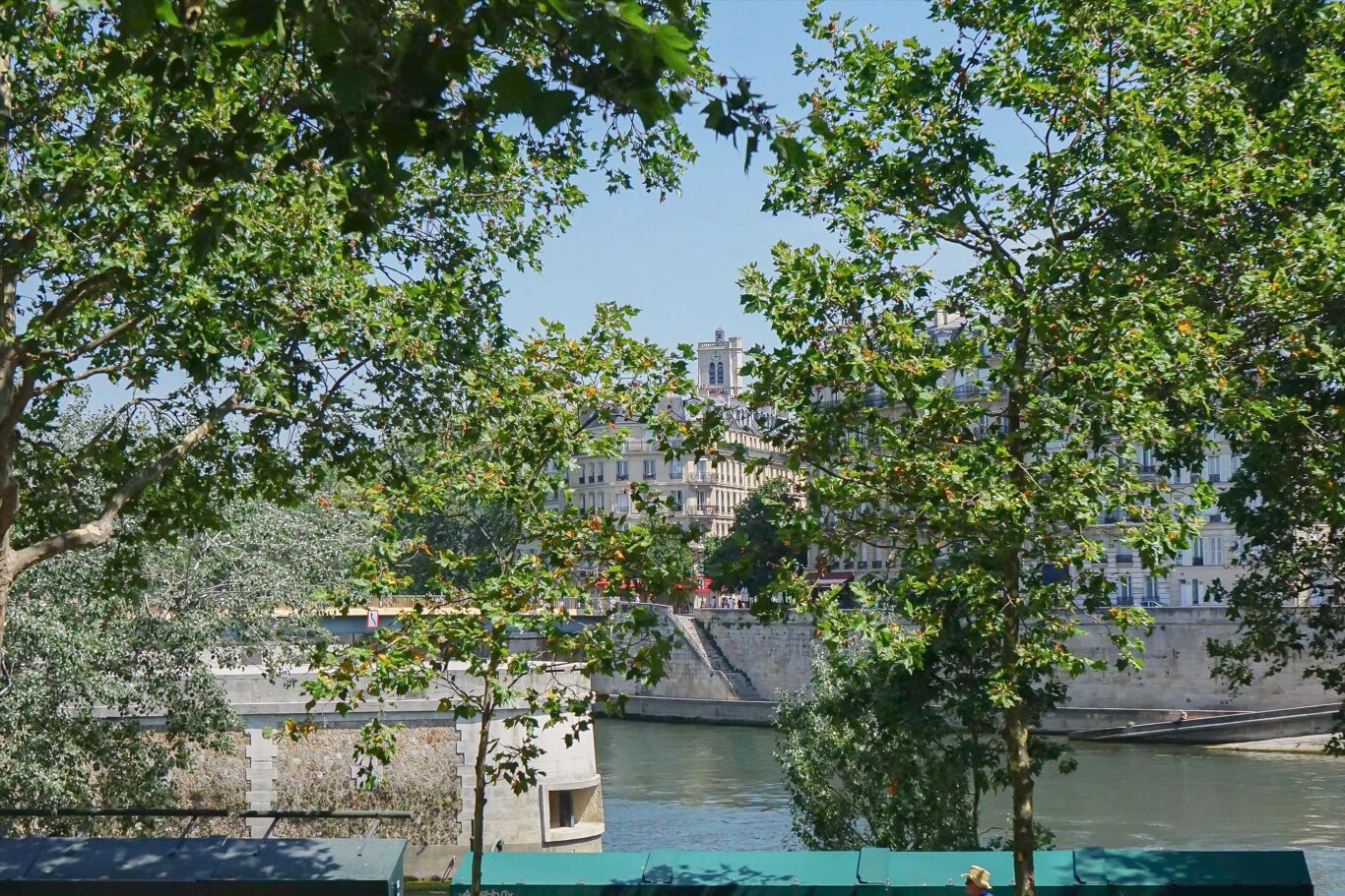 Image of Quai de la Tournelle, Paris, 5ème