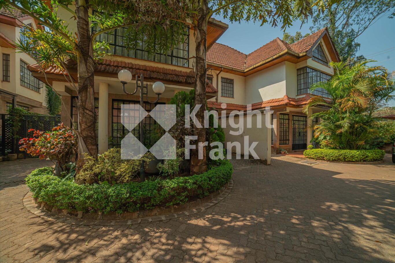 Image of Lavington, Jacaranda Avenue